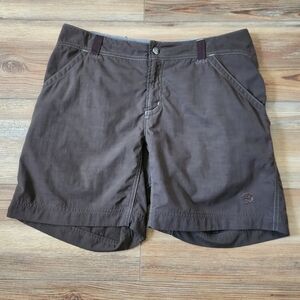 Mountain Hardware Shorts Womens 8 Brown 7"